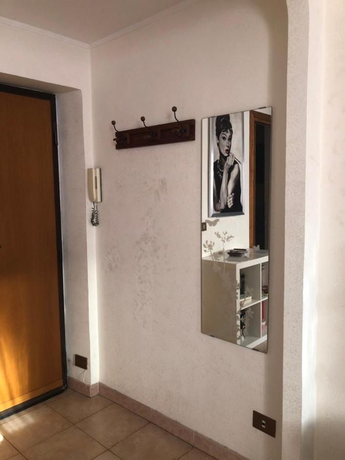 Appartamento A.B Battistini Short Let's Roma Esterno foto